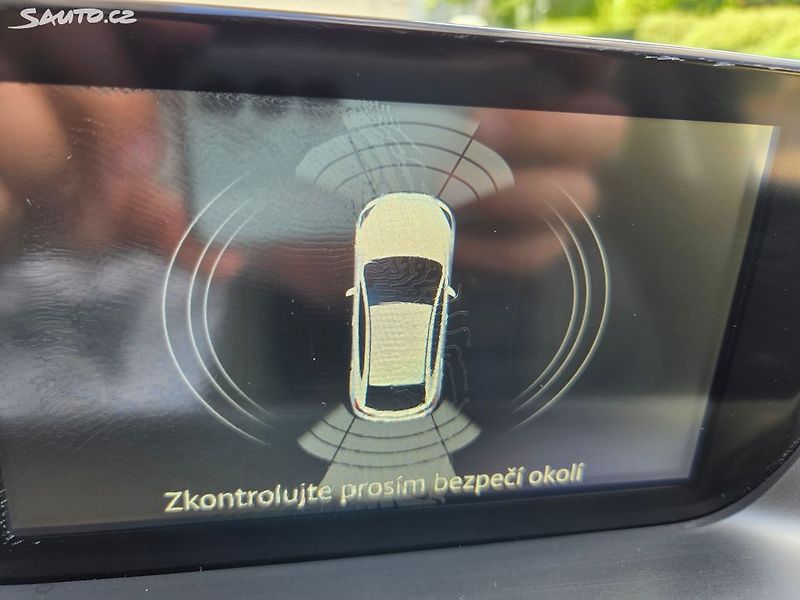 Mazda 6 (2015) 2.2D Aut.4x4 - 2.maj nové ČR - fotka 30 z 42