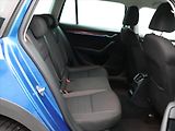 Škoda Octavia Scout 2,0 TDI 135kW DSG 4x4 - náhled 11