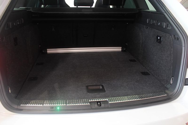 Škoda Superb (2020) 2.0TDI DSG SportLine Display - fotka 20 z 35