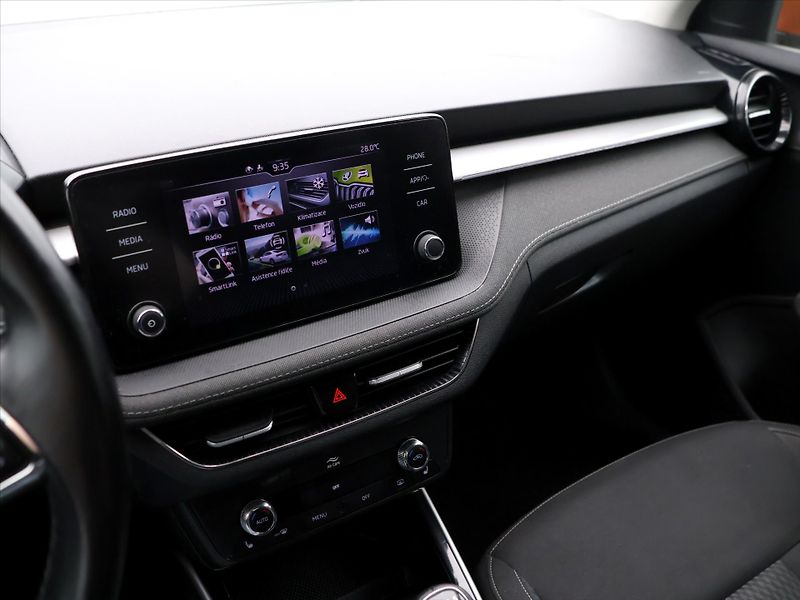 Škoda Fabia 1,0 TSI 81kW CZ Style 2Maj DPH - fotka 23 z 39