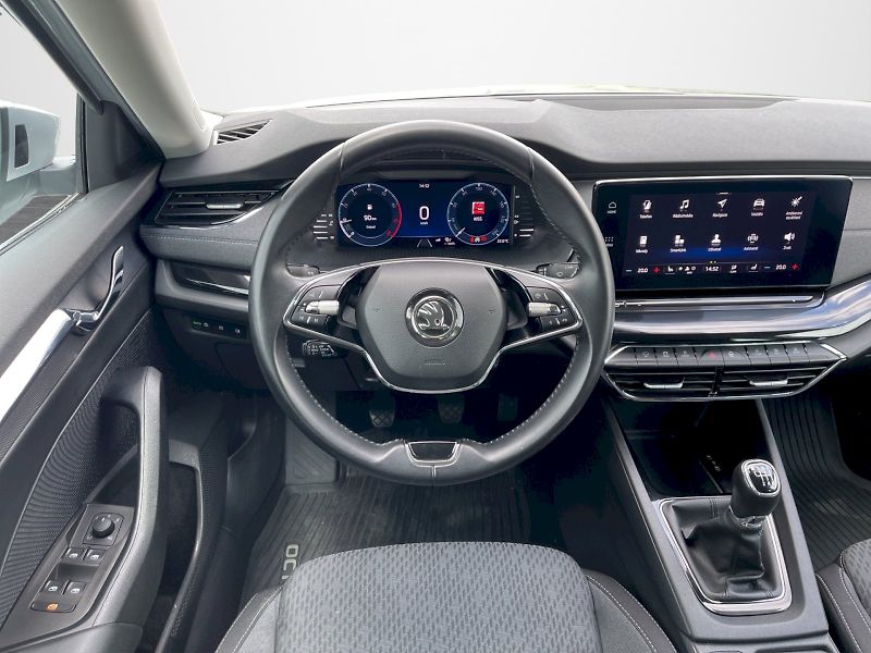 Škoda Octavia (2022) 1.5 TSI 110kW Style Plus combi - fotka 6 z 34