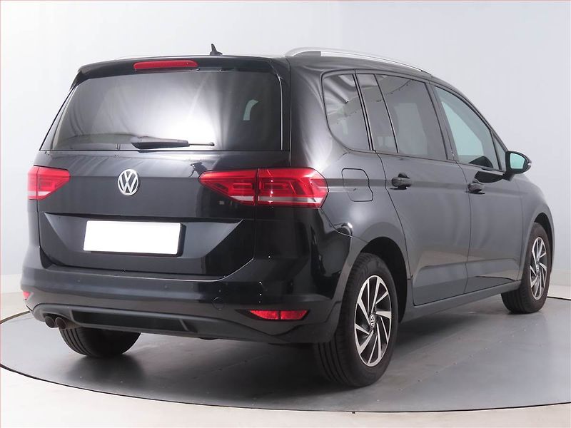 Volkswagen Touran (2017) Comfortline 2.0 TDI - fotka 5 z 15