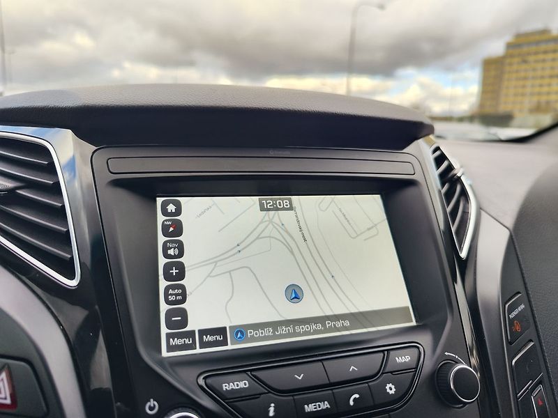 Hyundai i40 1.7 CRDI/104kW Experience AT - fotka 15 z 33
