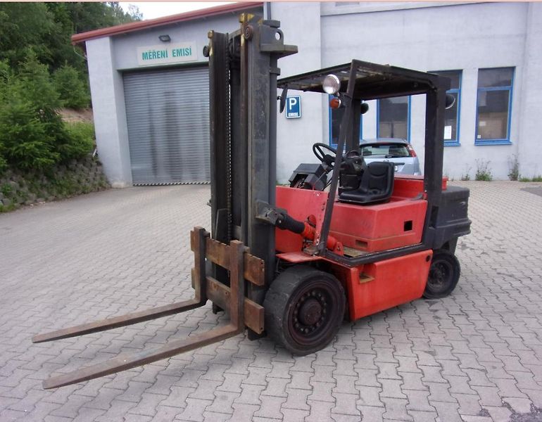 Desta (1994) DB 35 - fotka 1 z 8
