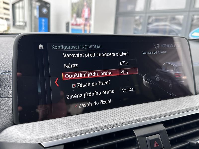 BMW X3 xDrive30d M-Sport - fotka 20 z 32