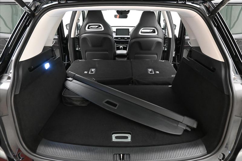 MG EHS 1,5 TGI PHEV 119kW AT Luxury Z - fotka 11 z 32