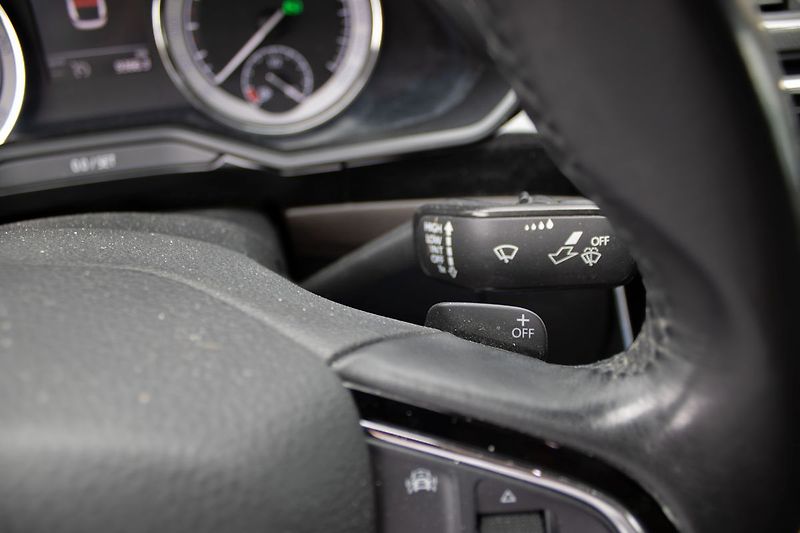 Škoda Superb Laurin & Klement, nové rozvody - fotka 35 z 46