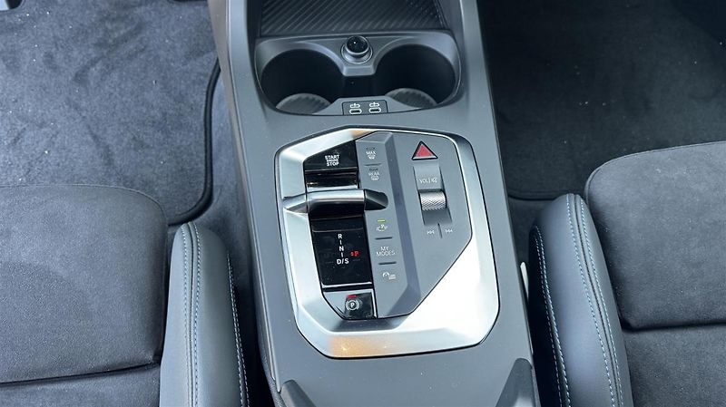 BMW Řada 2 220 Gran Coupe Mpaket - fotka 10 z 13