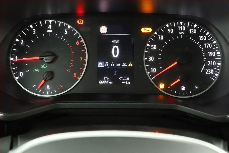 Renault Clio (2021) 1.0 TCe, ČR,1.maj, Serv.kniha - fotka 10 z 19