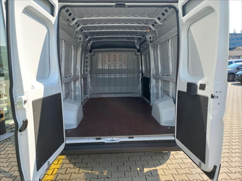 Fiat Ducato 2,2 MTJ 140k  Maxi L3H2 35 - fotka 6 z 18