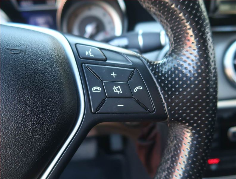 Mercedes-Benz CLA (2014) 200 CDI, Automat, Kůže - fotka 17 z 18