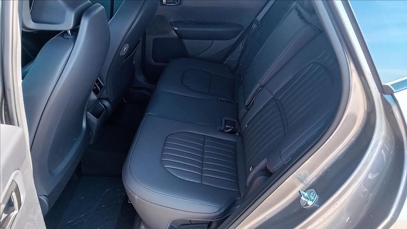 Kia Seltos 1,6 T-GDi 4x2 X-LINE 7DCT - fotka 11 z 12