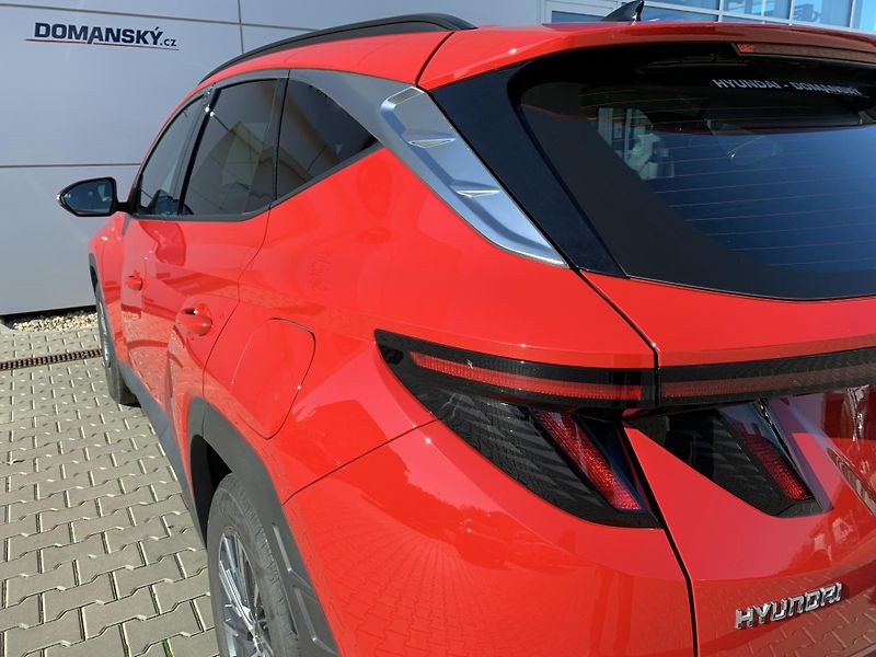 Hyundai Tucson SMART 1.6 T-GDI 110kW DCT - fotka 28 z 32