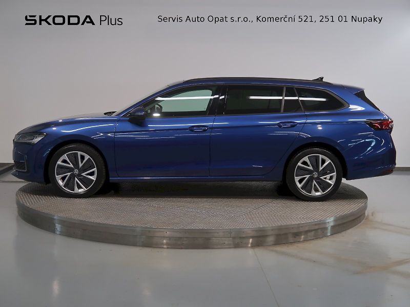 Škoda Superb (2024) SELECTION 2.0TDI 110KW DSG PAN - fotka 3 z 42