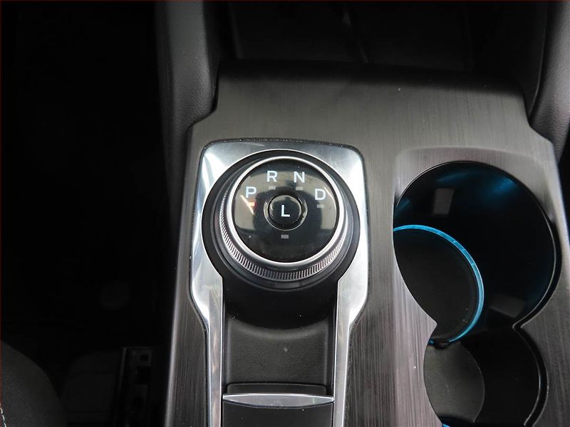 Ford Kuga (2024) Titanium 1.5 EcoBoost - fotka 13 z 15