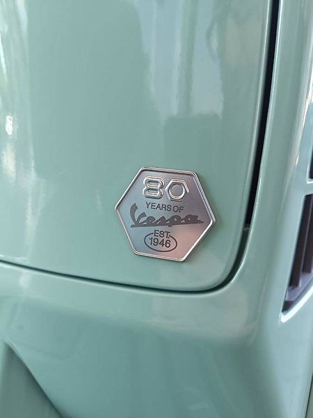 Vespa (2026) GTS 310 Verde 80th 2026 - fotka 10 z 14