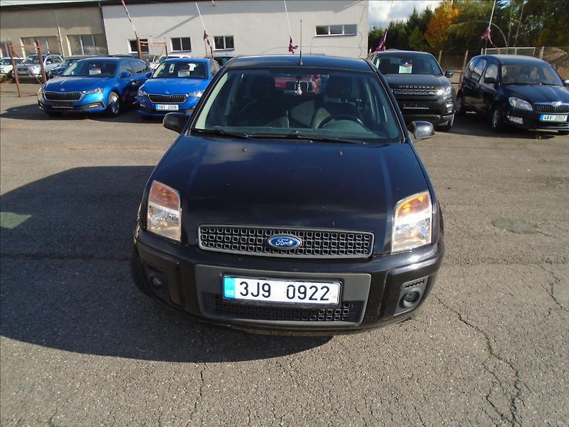 Ford Fusion 1,4 - fotka 3 z 21