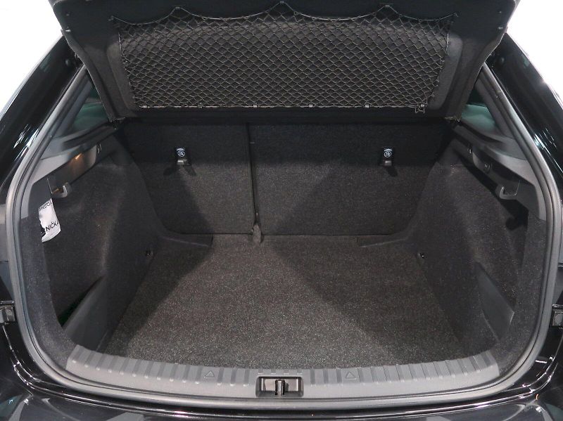 Škoda Scala (2025) MONTE CARLO 1.5TSI 110KW DSG - fotka 38 z 40