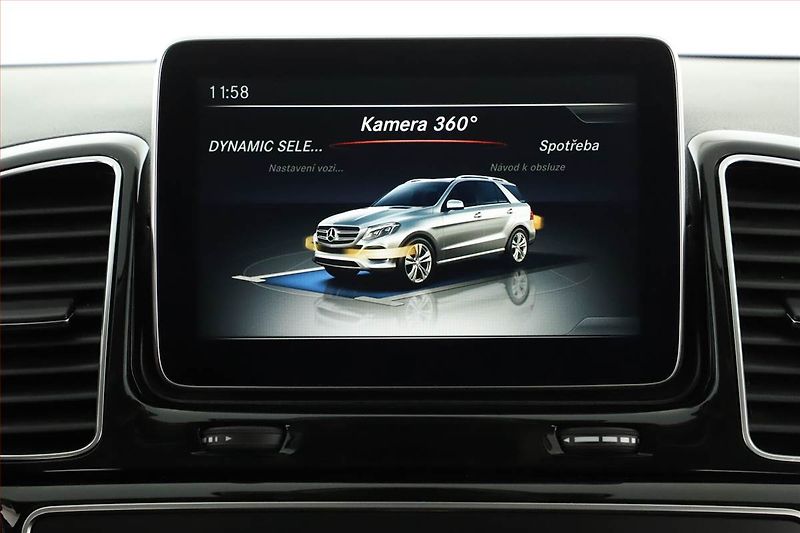 Mercedes-Benz GLE (2015) AMG line 400 - fotka 19 z 30