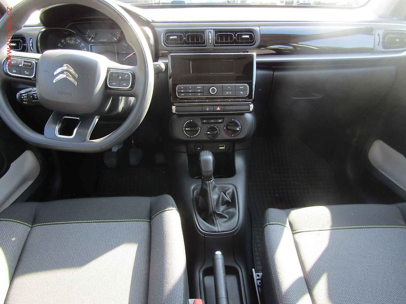 Citroën C3 (2019) 1.2 PT, 2.maj,ČR, Feel, STK7 - fotka 8 z 20