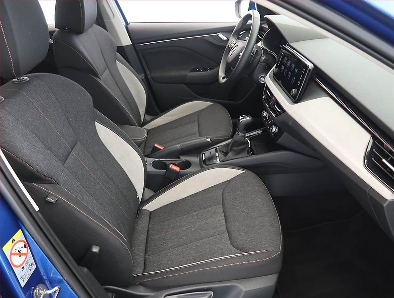 Škoda Scala (2024) Top Selection 1.0 TSI - fotka 9 z 23