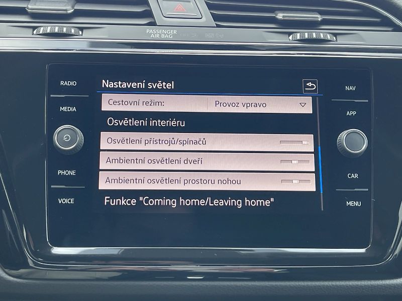 Volkswagen Touran (2022) 1.5 TSI 110 kW DSG Highline - fotka 17 z 35
