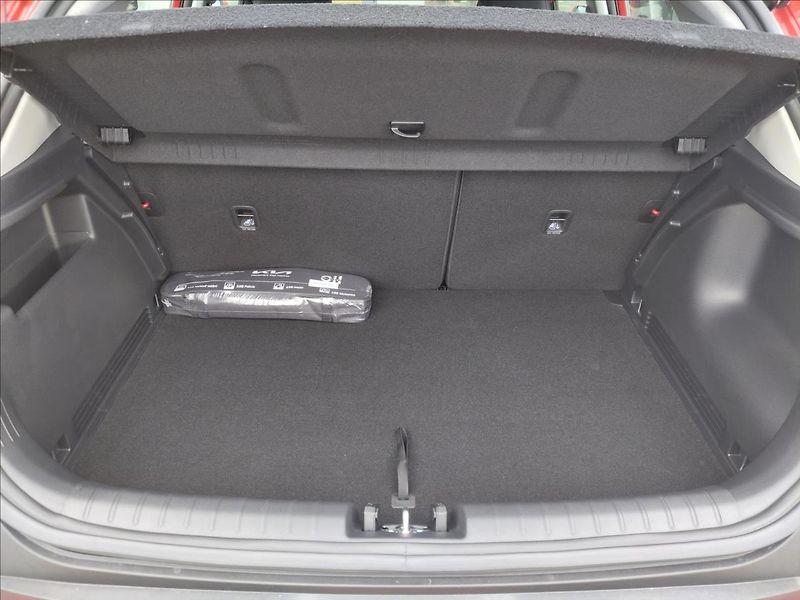 Kia Stonic 1,0   T-GDI 7DCT SPIN - fotka 17 z 17