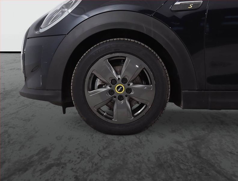 Mini Ostatní (2021) Cooper SE 32 kWh, SoH 99% - fotka 15 z 22