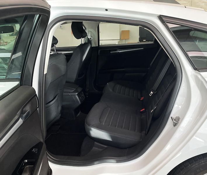 Ford Mondeo 2,0 TDCI, ČR, MANUÁL-REZERVACE - fotka 11 z 26