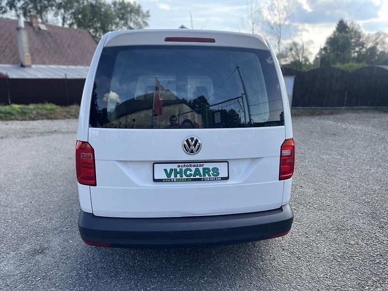 Volkswagen Caddy 2,0TDI MAXI 110kW Serviska - fotka 7 z 25