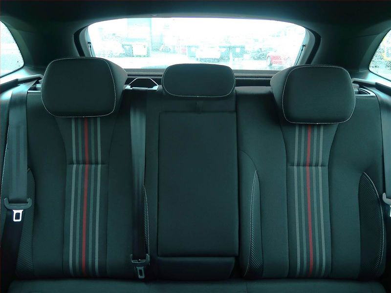 Škoda Scala (2024) Monte Carlo 1.0 TSI - fotka 10 z 23