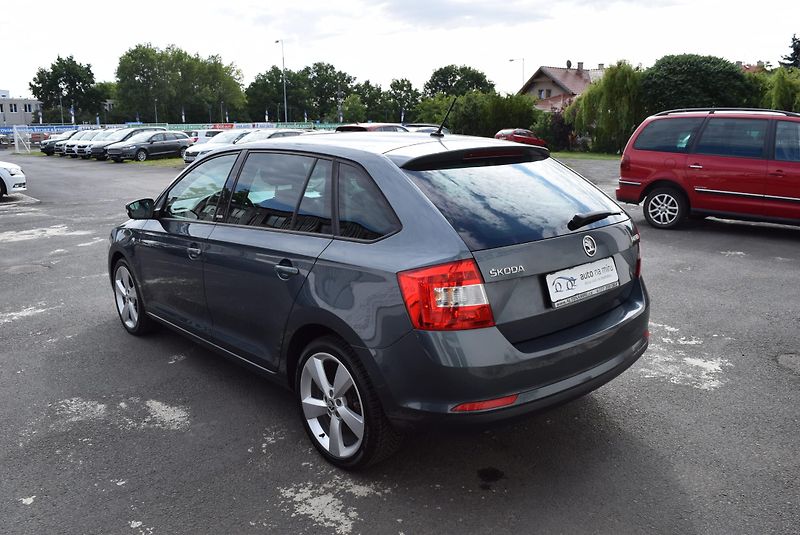 Škoda Rapid (2016) 1.2TSI 66kw AMBITION JOY XENON - fotka 9 z 49