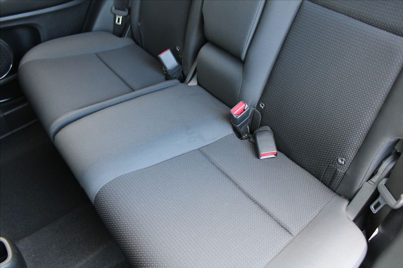 Honda HR-V 1,5 V-TEC  ČR,1.MAJ,ELEGANCE - fotka 22 z 28
