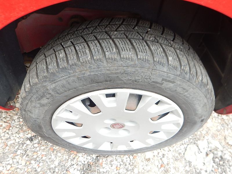 Fiat Fiorino Qubo 1.4 75, KLIMA, ČR - fotka 15 z 29