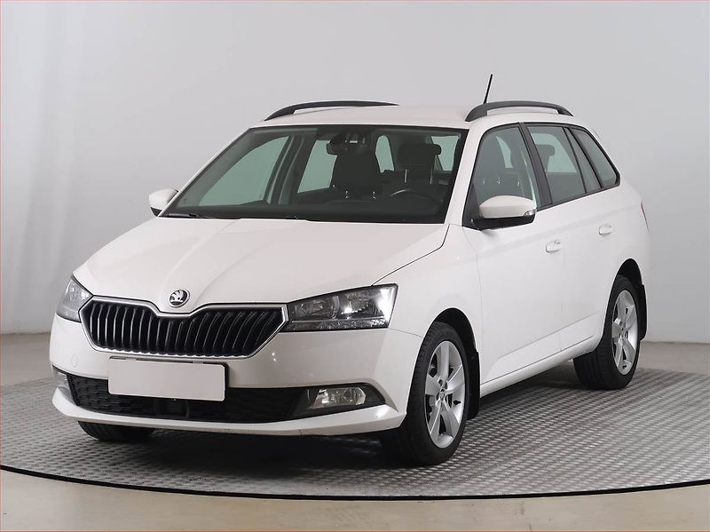 Škoda Fabia (2021) Style 1.0 TSI, Tempomat - fotka 2 z 16