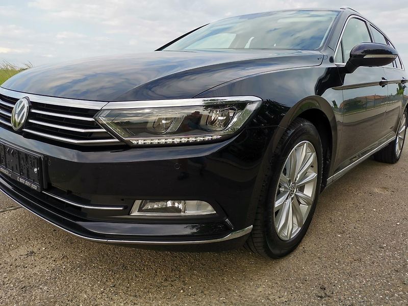 Volkswagen Passat HIGHLINE*110KW*LED*ALCANTARA* - fotka 9 z 85