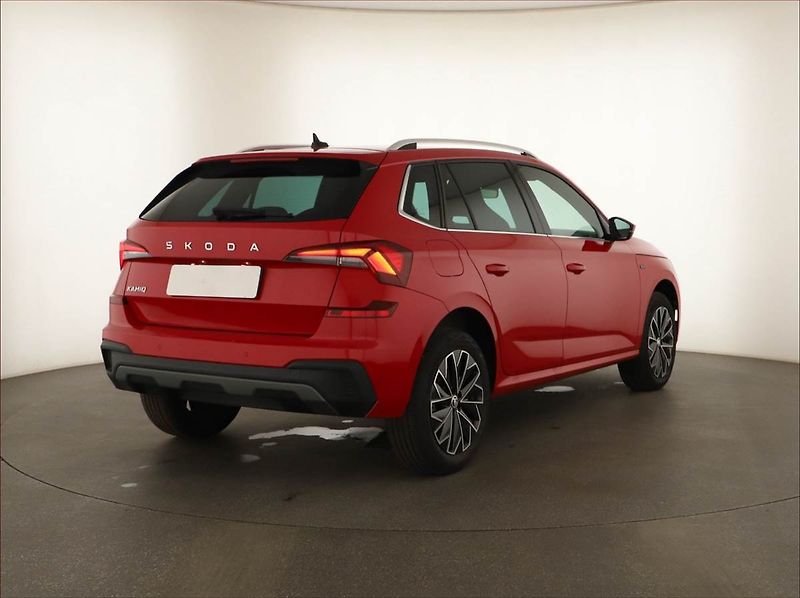 Škoda Kamiq (2025) 1.0 TSI, Drive, FullLed - fotka 5 z 14