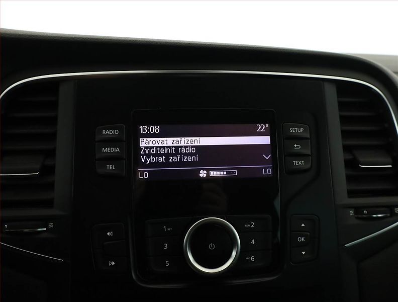 Renault Mégane (2017) 1.2 TCe, Tempomat - fotka 11 z 15