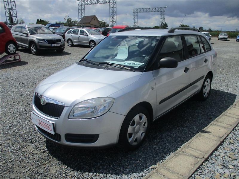 Škoda Fabia 1,4 i 16v, klimatizace, - fotka 3 z 26