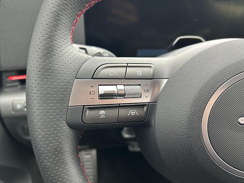 Hyundai Kona 26 1,6 T-GDI DCT HP N LINE - fotka 18 z 31