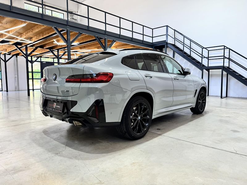 BMW X4 (2024) BMW X4 xDrive20d mHEV A/T - fotka 6 z 15