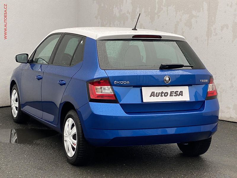 Škoda Fabia (2017) 1.0 TSi, ČR, Style - fotka 6 z 17