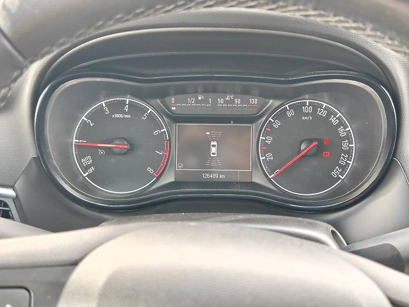 Opel Zafira 1,6 Turbo 100 kW Man. 1,6 Turb - fotka 12 z 20