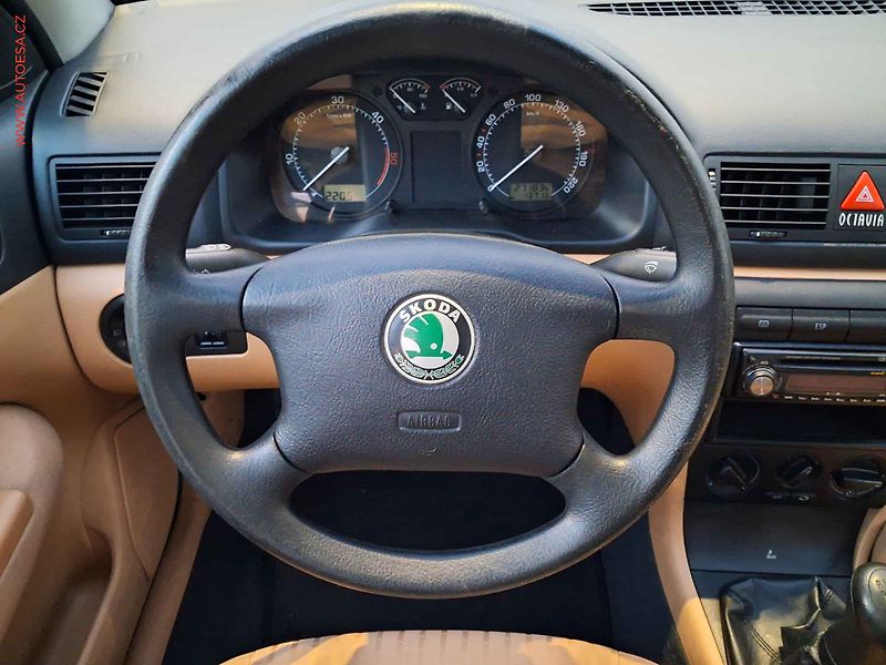Škoda Octavia (2001) 1.9TDi, 2.maj,ČR, servis - fotka 11 z 16