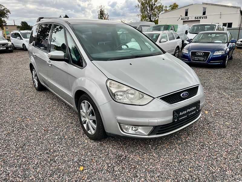 Ford Galaxy 2.0 TDCi 96 kW 7 míst - fotka 4 z 18