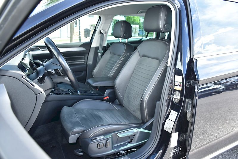 Volkswagen Passat (2021) COMBI ELEGANCE 1.5 TSI 110 kW - fotka 24 z 32