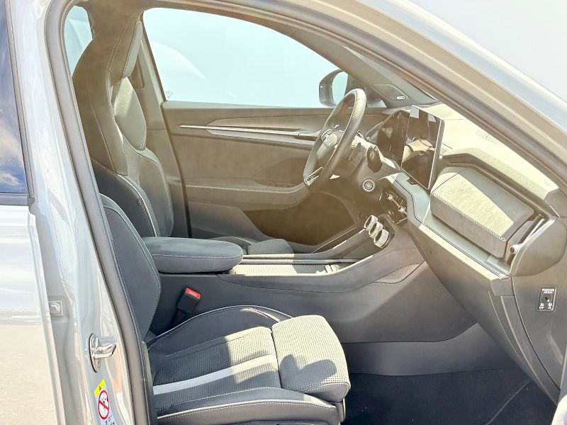 Škoda Kodiaq (2025) DSG 4x4 2.0 TDI / 142 kW /  SP - fotka 22 z 33
