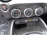 Mazda MX-5 (2026) 1,5i Exclusive-line,pl.střecha - náhled 16