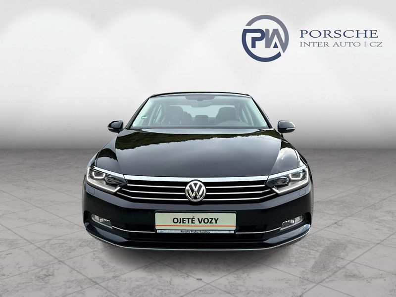 Volkswagen Passat 2.0TDI Highline 110Kw man 6st. - fotka 2 z 17