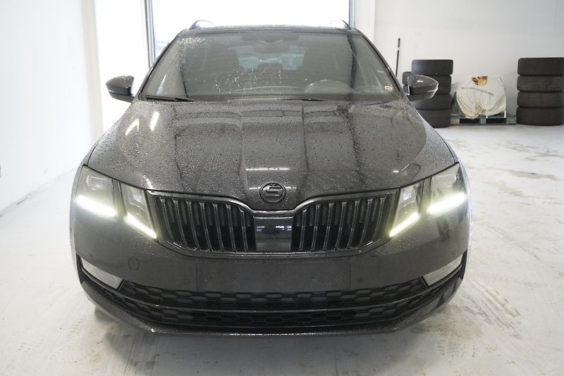 Škoda Octavia  1.4 TSi 110 kW STYLE DSG - fotka 2 z 28
